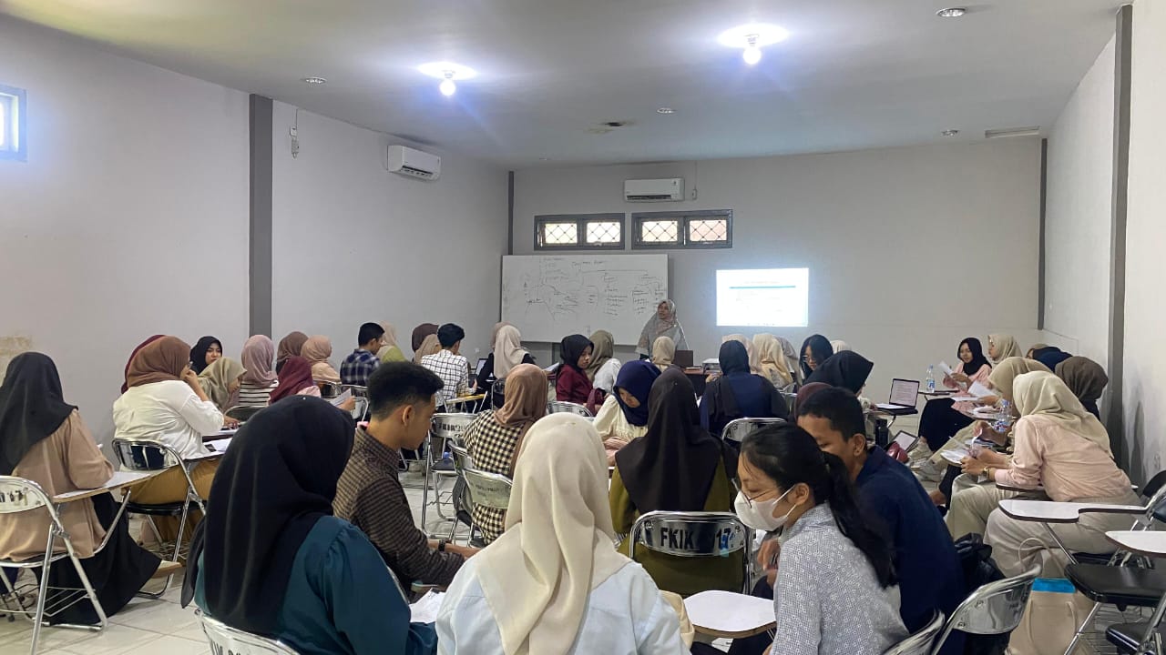 Mahasiswa Farmasi UNJA Berjaya di PKM 2025: 33 Judul Lolos Seleksi Internal Universitas