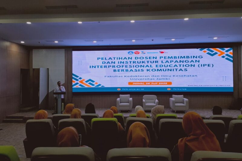 Dosen Farmasi Universitas Jambi Ikuti Pelatihan Pembimbing Program IPE, Perkuat Sinergi Antarprofesi
